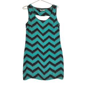 Ezra dress Medium green black Chevron design back zipper fully lined‎ keyhole